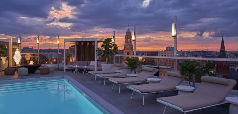 The rooftop pool and adjacent recliners at Hedy's rooftop, Hotel Zena at dush