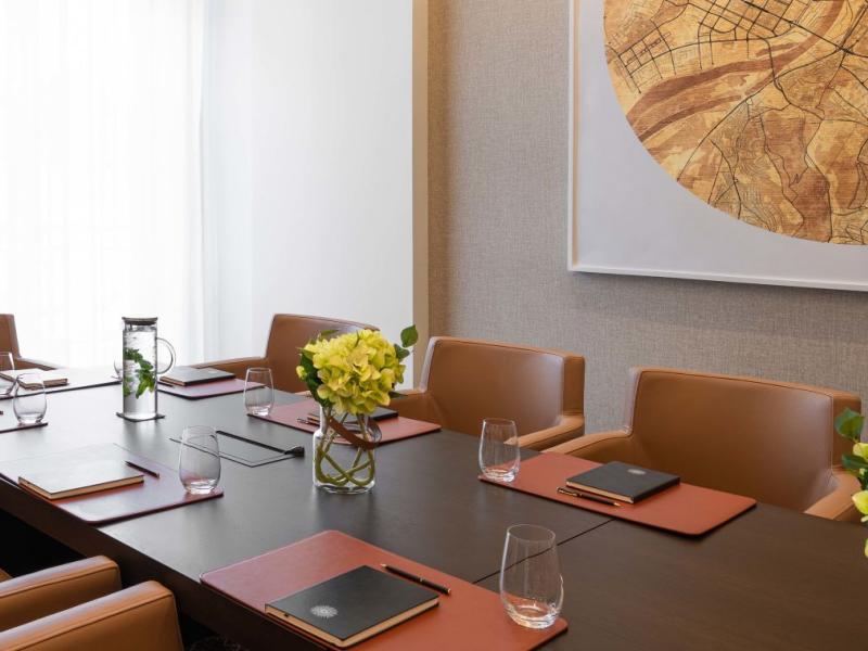 Ag105. Sky Boardroom kopaonik