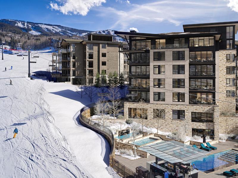 The Cirque Residences X Viceroy Snowmass alongside a ski slope